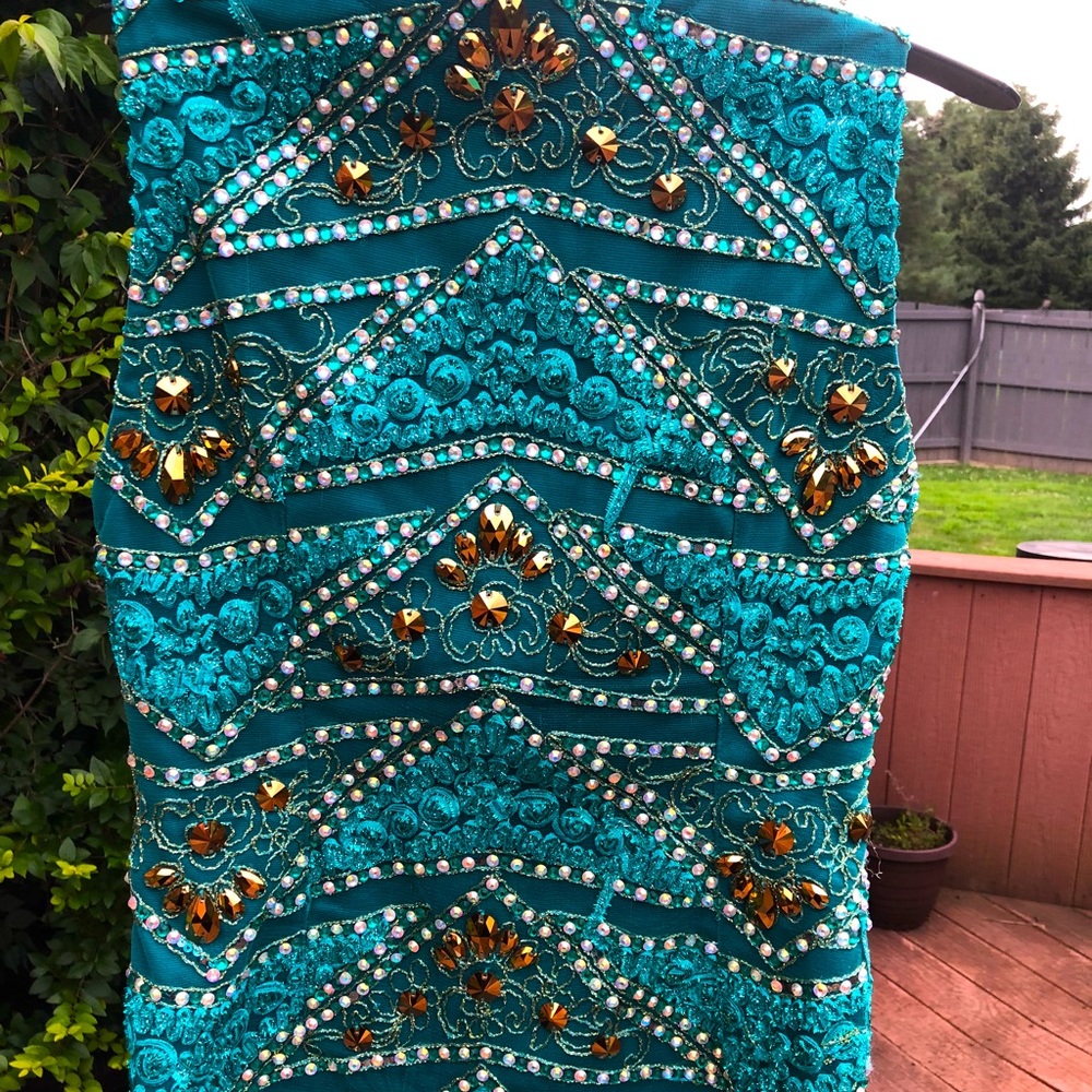 Teal show vest